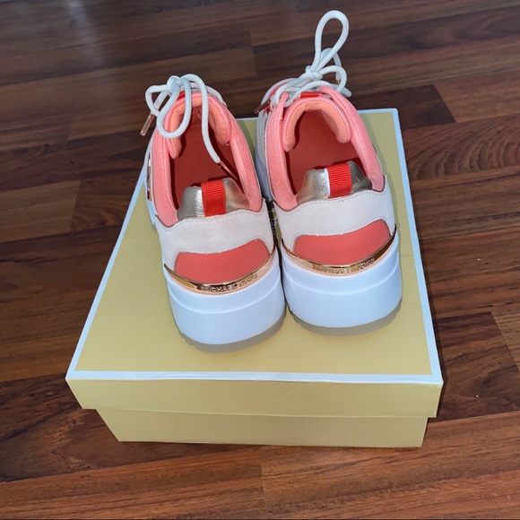 NWT Michael Kors Sneakers - Picture 6 of 7